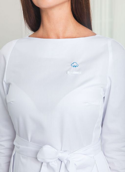 картинка Медицинский халат-платье "Ева" белый от интернет магазина